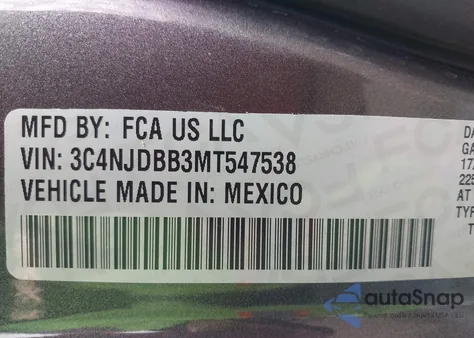 2021 Jeep Compass Latitude 4X4 z USA, uszkodzony, nr VIN 3C4NJDBB3MT547538